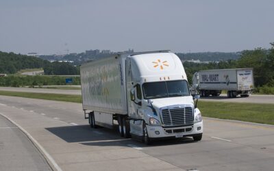 7 Key Differences Between Commercial Truck Crashes and Regular Car Accidents Explained